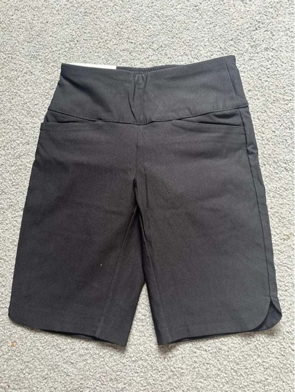 Lady Hagen pull on shorts size XS